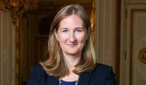 #43 Anne-Laure Beatrix, Directrice de Beaux Arts Institute